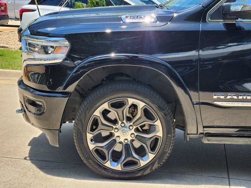Used 2023 RAM 1500 Limited w/ Body Color Bumper Group AWD/4WD image 7