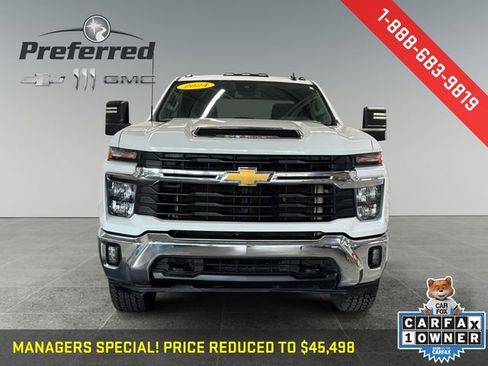 Used 2024 Chevrolet Silverado 2500 LT w/ Convenience Package image 14