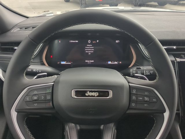 New 2026 Jeep Grand Cherokee Laredo RWD image 30