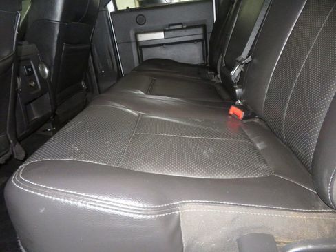 Used 2012 Ford F350 Lariat w/ Chrome Pkg image 25