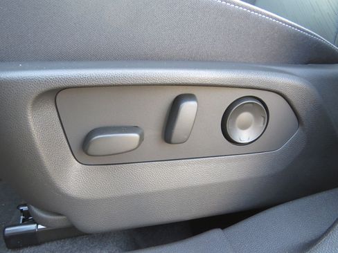 New 2026 Buick Envision Sport Touring image 18