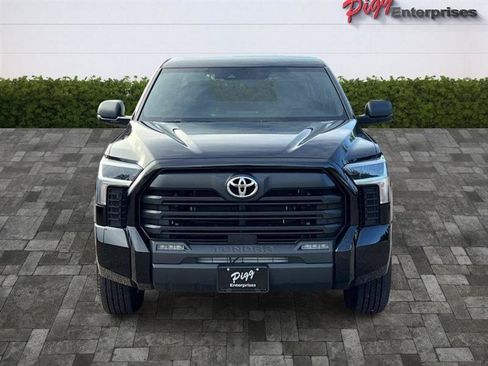Used 2025 Toyota Tundra SR5 AWD/4WD image 5