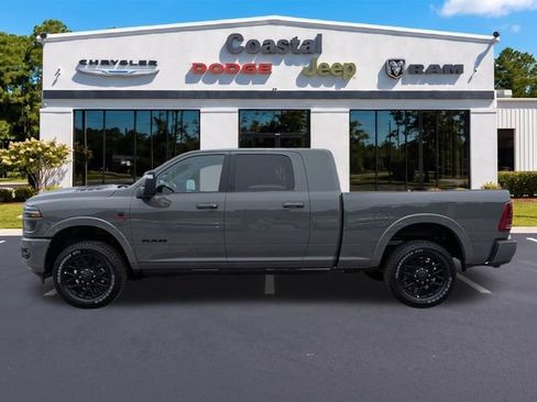 New 2026 RAM 2500 Limited AWD/4WD image 7