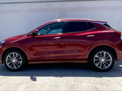 Used 2023 Buick Encore GX Select w/ Sport Touring Package FWD image 3