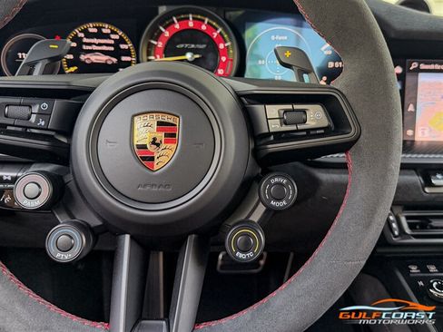 Used 2025 Porsche 911 GT3 RS RWD image 31