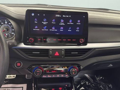 Used 2024 Kia Forte GT-Line w/ GT-Line Premium Package image 20