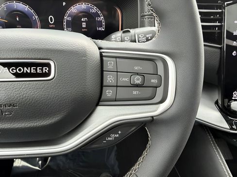New 2026 Jeep Grand Wagoneer Limited w/ Premium Group II AWD/4WD image 30