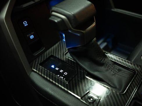 Used 2024 Toyota Tundra Limited image 21