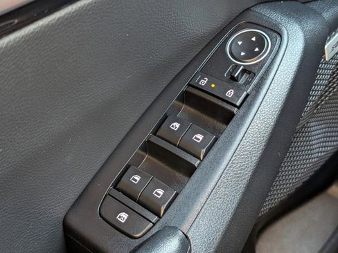 Certified 2024 Kia Seltos SX w/ SX Sunroof Package image 37