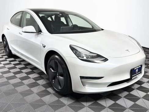 Used 2020 Tesla Model 3 Standard Range Plus RWD image 27