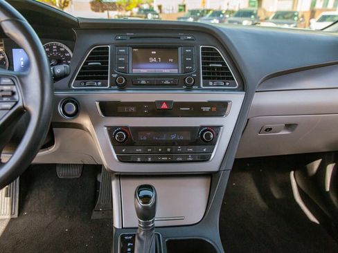 Used 2015 Hyundai Sonata Sport w/ Option Group 03 FWD image 15