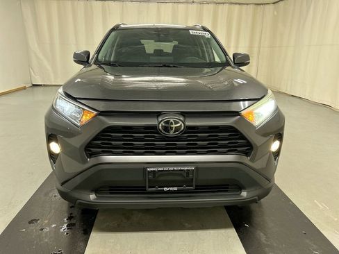 Used 2020 Toyota RAV4 XLE w/ All Weather Liner Package image 3