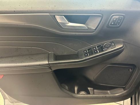 Used 2023 Ford Escape Active w/ Tech Pack #2 AWD/4WD image 17