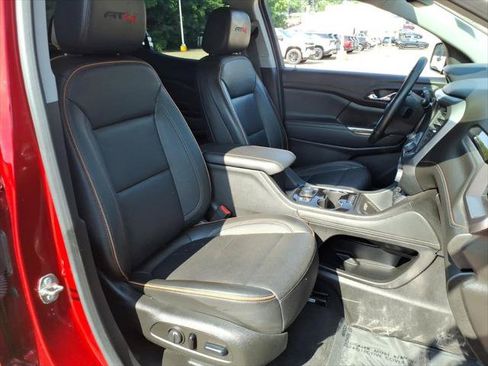 Used 2023 GMC Acadia AT4 w/ Technology Package AWD/4WD image 9