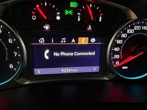 Used 2023 Chevrolet Traverse RS AWD/4WD image 98