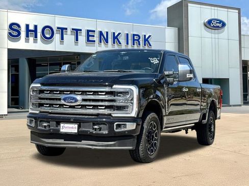 Certified 2024 Ford F250 Platinum w/ FX4 Off-Road Package image 3