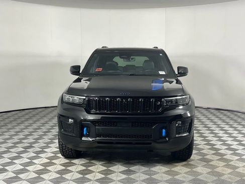 Used 2022 Jeep Grand Cherokee Trailhawk w/ Advanced Protech Group II image 11