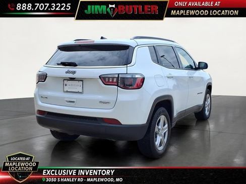 Used 2024 Jeep Compass Latitude AWD/4WD image 4