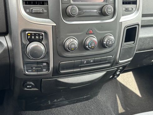 Used 2024 RAM 1500 Classic SLT image 19