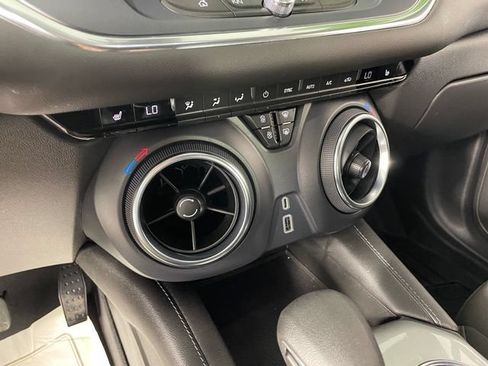Used 2022 Chevrolet Blazer LT AWD/4WD image 8