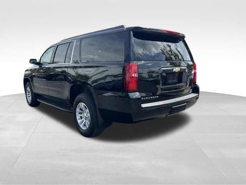 Used 2019 Chevrolet Suburban LT AWD/4WD image 5