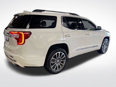 Used 2023 GMC Acadia Denali w/ Denali Ultimate Package AWD/4WD image 5