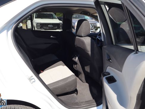 Used 2020 Chevrolet Equinox LT FWD image 27