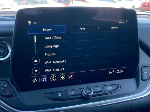 Used 2025 Chevrolet Blazer LT image 21