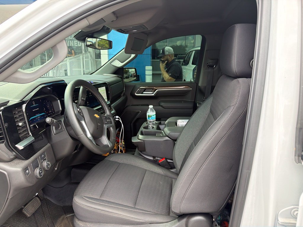 Used 2026 Chevrolet Silverado 1500 LT w/ Protection Package RWD image 17
