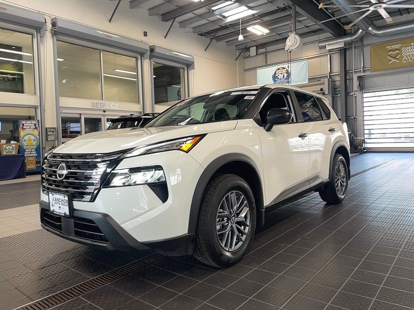 Used 2026 Nissan Rogue S AWD/4WD image 3