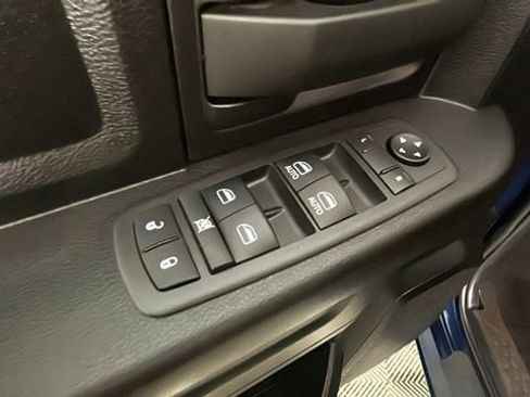 Used 2021 RAM 1500 Express w/ Wheel & Sound Group AWD/4WD image 11