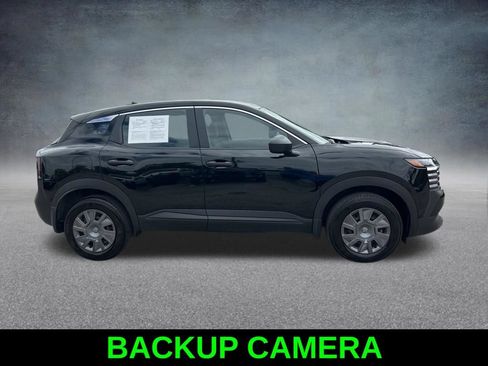 Used 2025 Nissan Kicks S FWD image 4