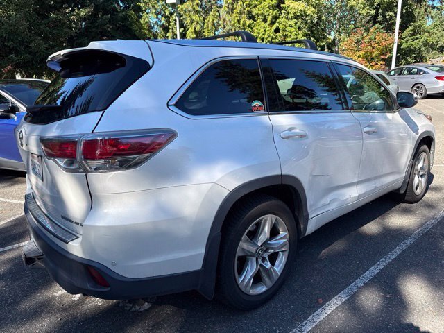 Used 2016 Toyota Highlander Limited Platinum AWD/4WD image 3