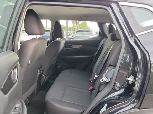 Used 2020 Nissan Rogue Sport S AWD/4WD image 11