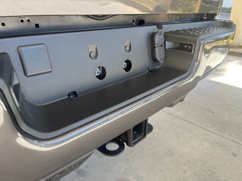 New 2022 RAM 2500 Big Horn w/ Level C Equiment Group image 21