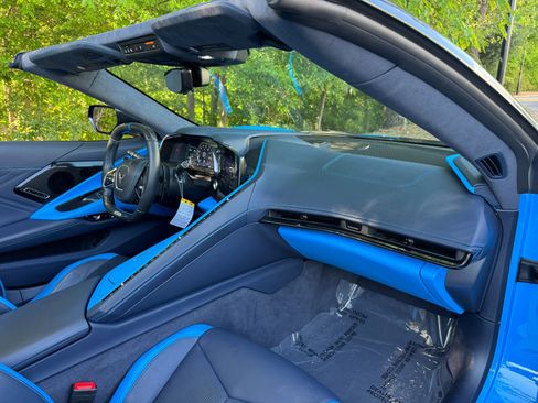 Used 2023 Chevrolet Corvette Z06 w/ Stealth Interior Trim Package RWD image 55