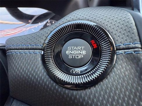 New 2025 Jeep Compass Latitude w/ Sun & Sound Group image 23