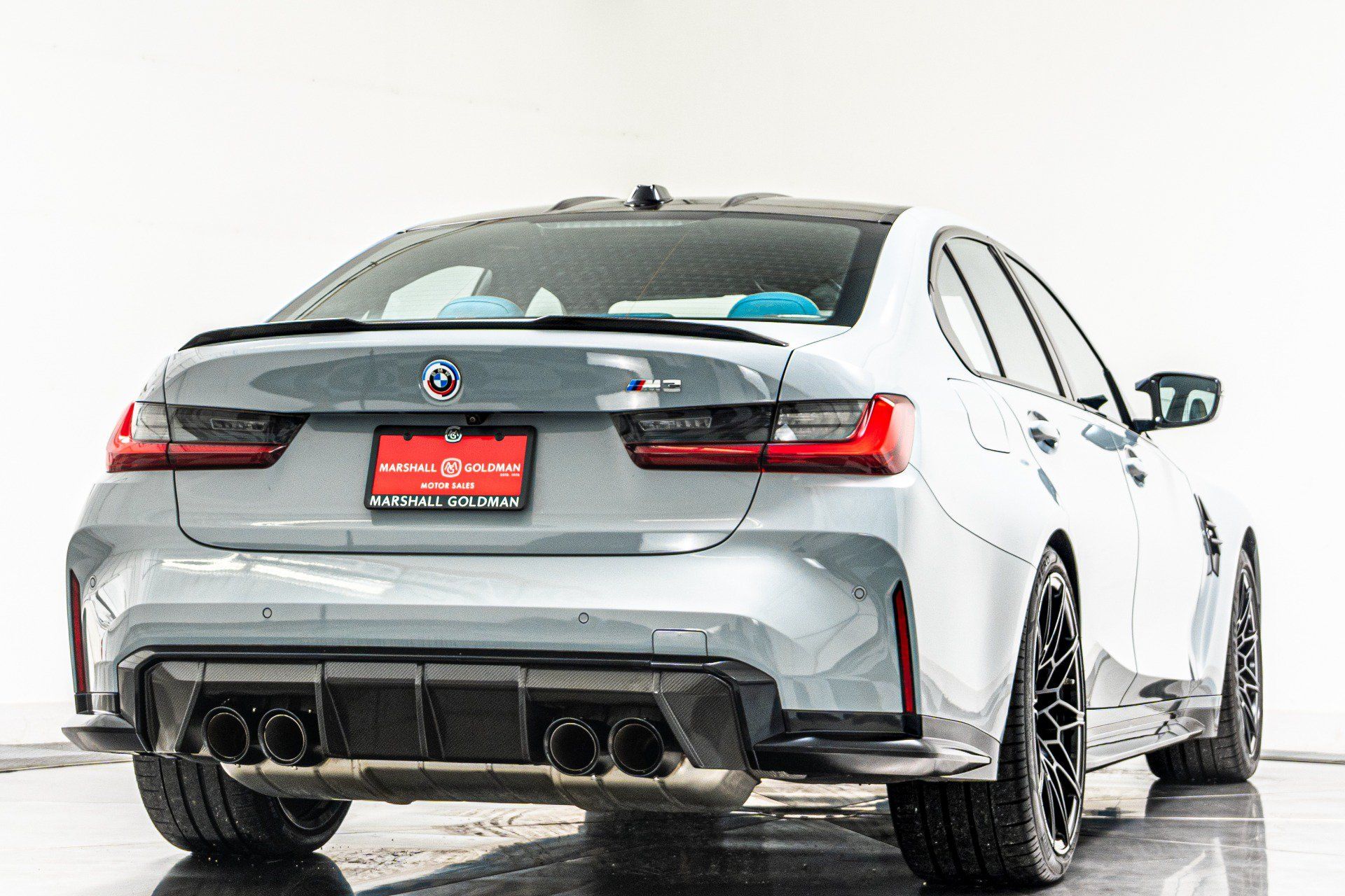 Used 2023 BMW M3 w/ M Carbon Exterior Package RWD image 9