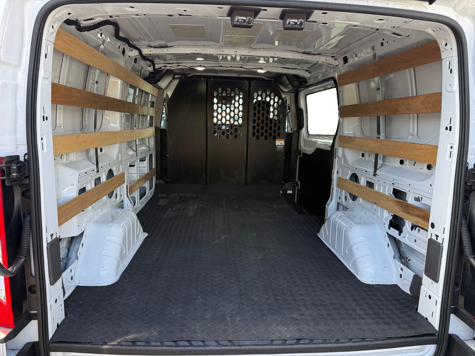 Used 2025 Ford Transit 250 Low Roof w/ Exterior Upgrade Package RWD image 17