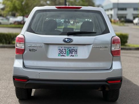 Used 2014 Subaru Forester 2.5i image 4