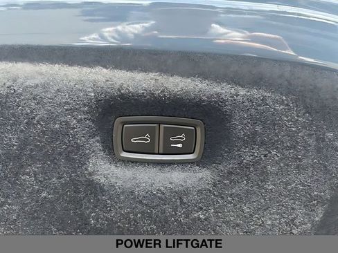 Used 2022 Audi e-tron GT Premium Plus AWD/4WD image 16