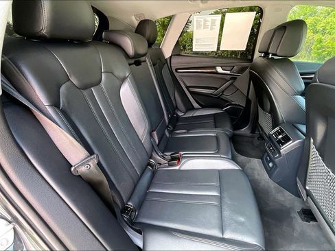Used 2019 Audi Q5 2.0T Premium Plus w/ Premium Plus Package AWD/4WD image 27
