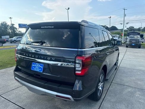 Used 2024 Ford Expedition Limited RWD image 7