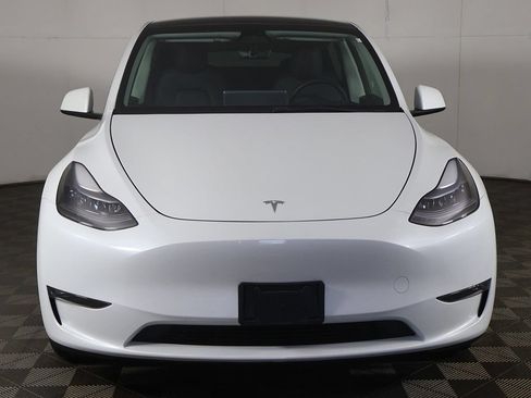 Used 2023 Tesla Model Y Long Range AWD/4WD image 15