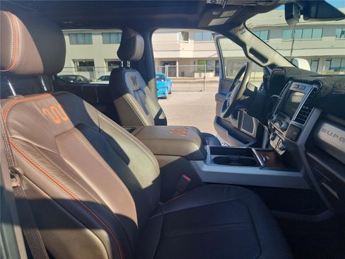 Used 2017 Ford F350 King Ranch w/ King Ranch Ultimate Package image 30