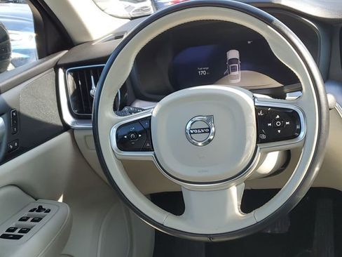 Used 2024 Volvo S60 B5 Core image 24