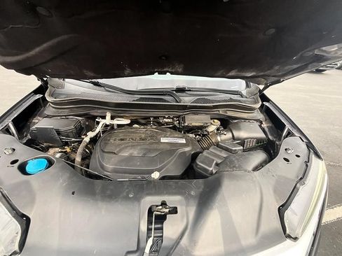 Used 2020 Honda Pilot Touring image 3