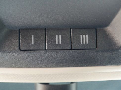 Used 2016 RAM 1500 Big Horn AWD/4WD image 44