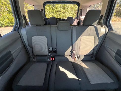 Used 2020 Ford Transit Connect XL image 27