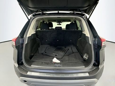 Used 2021 Nissan Rogue SV AWD/4WD image 23